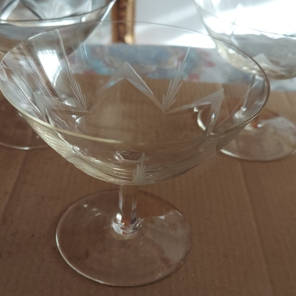 3 martini glasses set of 3 - Picture 2 of 2